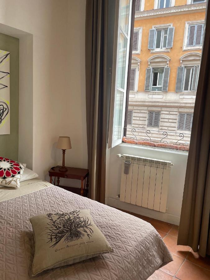 Luminoso Appartamento In Centro Storico Rom Eksteriør billede